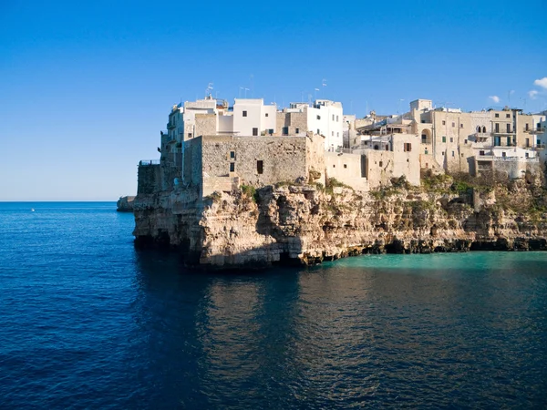 Paisaje vista de Polignano a Mare. Apulia . — Foto de Stock