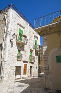 giovinazzo oldtown sokakta. Apulia.