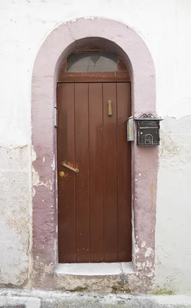 Fronte porta in legno . — Foto Stock