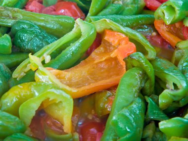 paprika's in tomatensaus.