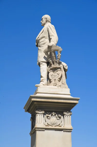 Estatua de Giuseppe Mazzini . —  Fotos de Stock
