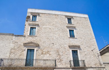 Sarayı. Palo del colle. Apulia.