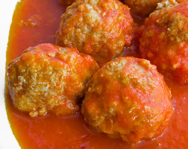 Gehaktballen in tomatensaus. — Stockfoto