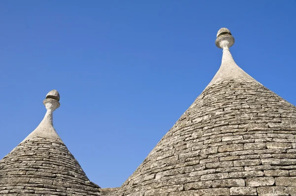 Trulli. conische daken. Alberobello. Apulië. — Stockfoto