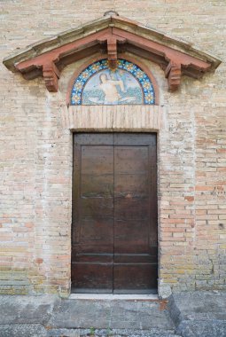 Aziz sebastiano Kilisesi. ahşap portal. Perugia. Umbria.