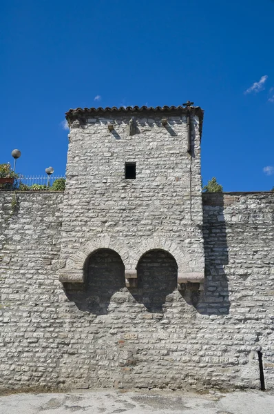 古老的城墙。古比奥。翁布里亚. — 图库照片