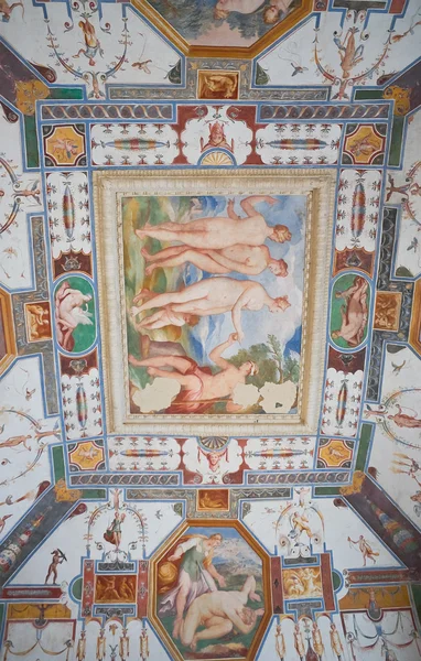Corgna paleis plafond fresco. Castiglione del lago. Umbrië. — Stockfoto