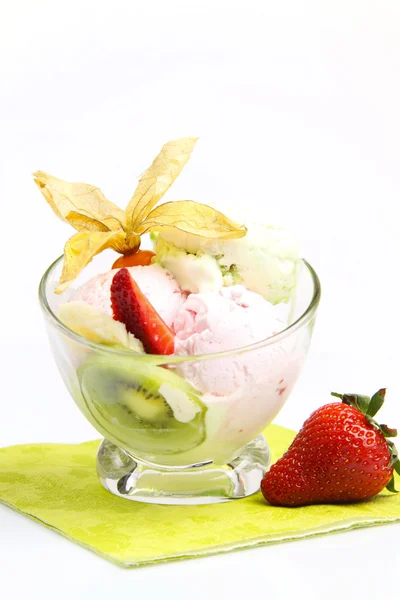 Ice cream with fruits Royalty Free Stock Photos