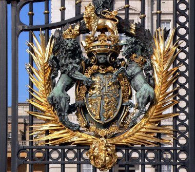 Buckingham palace gate clipart