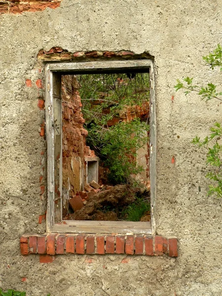 Ruiniertes altes Haus — Stockfoto
