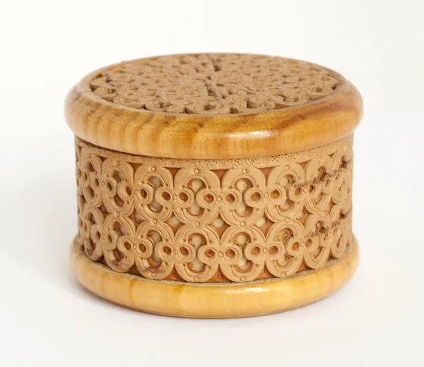 Caixa esculpida feita de casca de vidoeiro — Fotografia de Stock