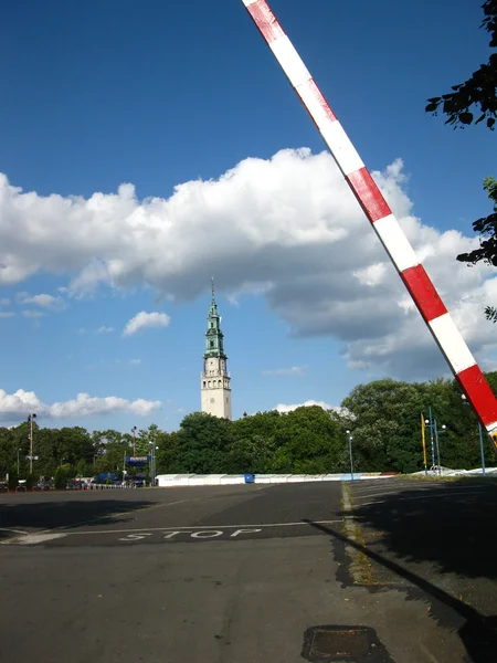 jasna gora önünde park