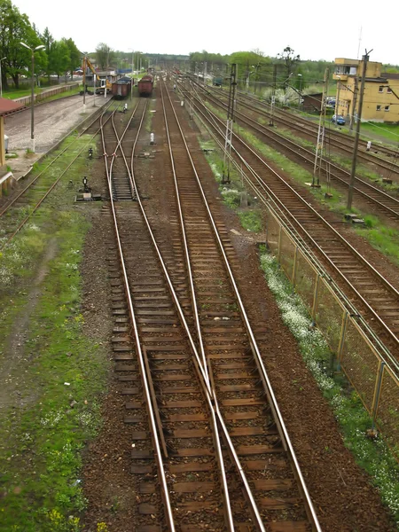 Binari ferroviari e affluenze — Foto Stock