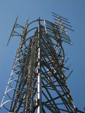 Transmitter and receiver antenna clipart