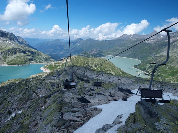 Sedia ski lift in estate — Foto Stock