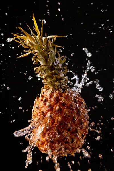 Pineapple — Stock Photo, Image