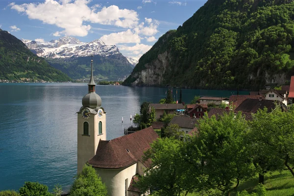 Bauen a Luzerni-tó — Stock Fotó