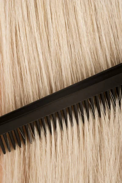 Hullámzást a szőke haj — Stock Fotó