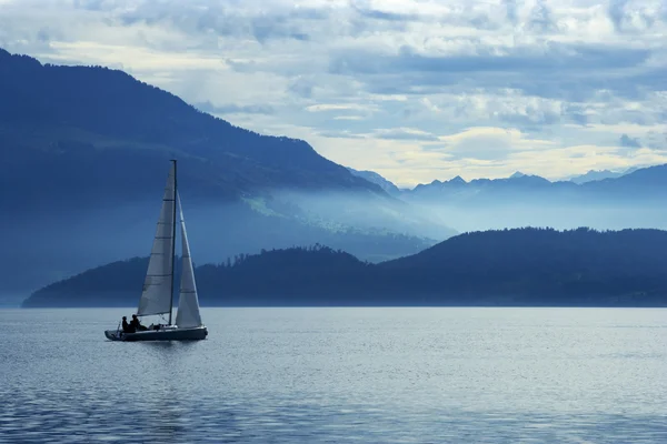 Sailing on lake Zug — Stock Photo, Image