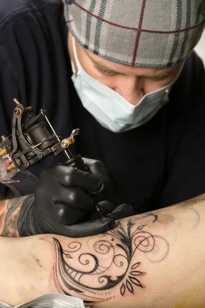 Ноги татуювання — стокове фото