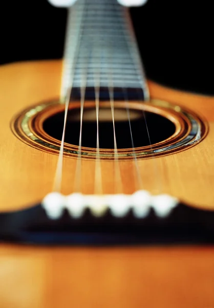 Акустична гітара перспектива — стокове фото