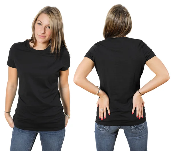 Kobieta sobie puste czarną koszulę — Zdjęcie stockowe