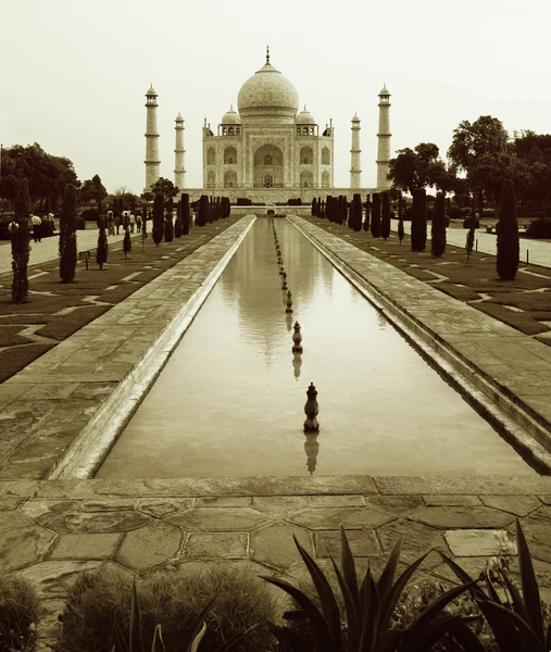 Taj Mahal sepia — Stock Photo, Image
