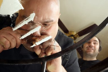 Snorting cocaine clipart