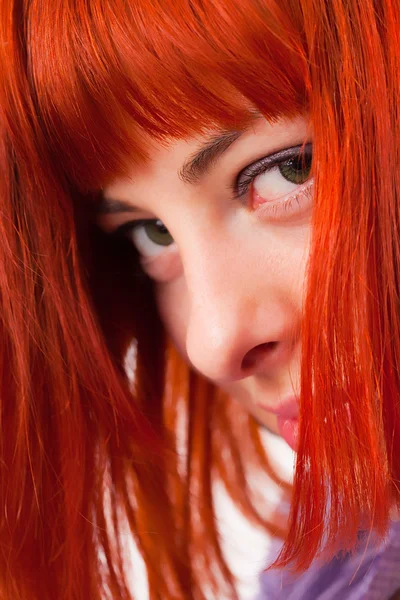 Mulher bonita com cabelo vermelho — Fotografia de Stock