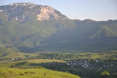 büyük dağ manzarası