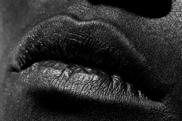 若い女の子の唇 — ストック写真