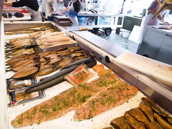 Бергенский рыбный рынок — стоковое фото