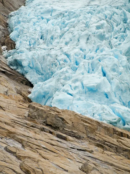 Briksdal льодовик — стокове фото