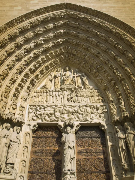 Majestoso Notre Dame — Fotografia de Stock