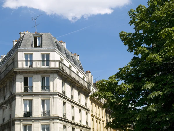 Traditionell fransk byggnad — Stockfoto