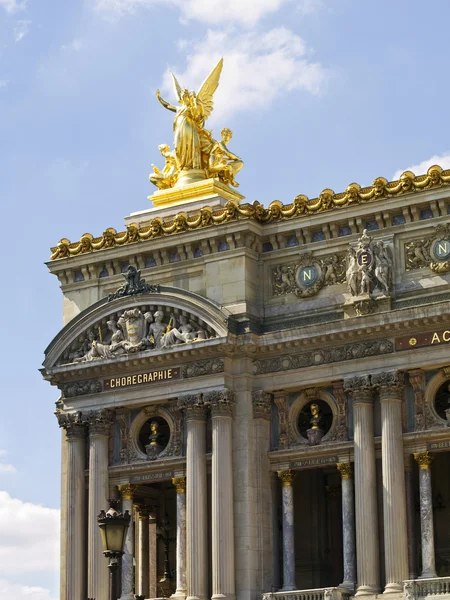 Opéra garnier in paris — Stockfoto