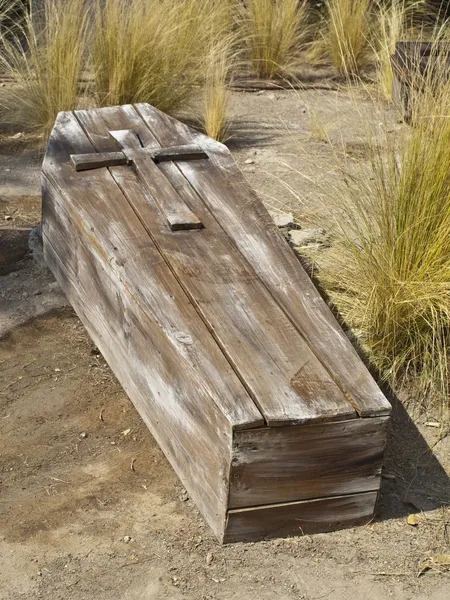 Vintage Wooden Coffin — Stock Photo, Image