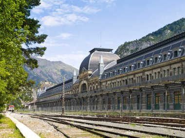 Canfranc Railway Station clipart