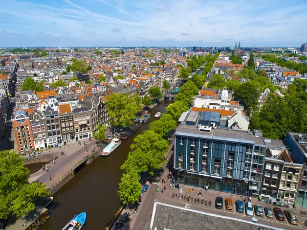 Солнечный Амстердам — стоковое фото