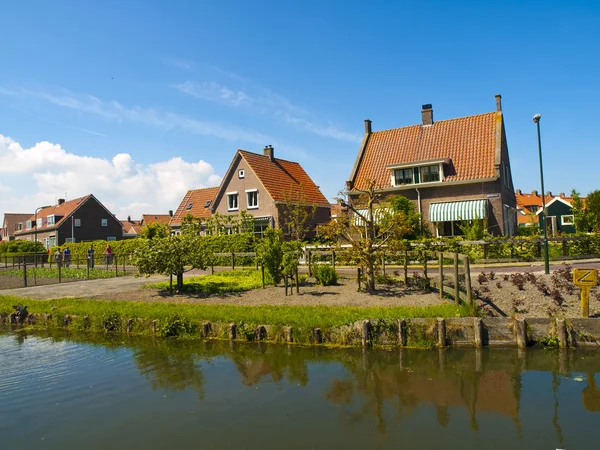 Scenics котеджів у Marken, Нідерланди — стокове фото