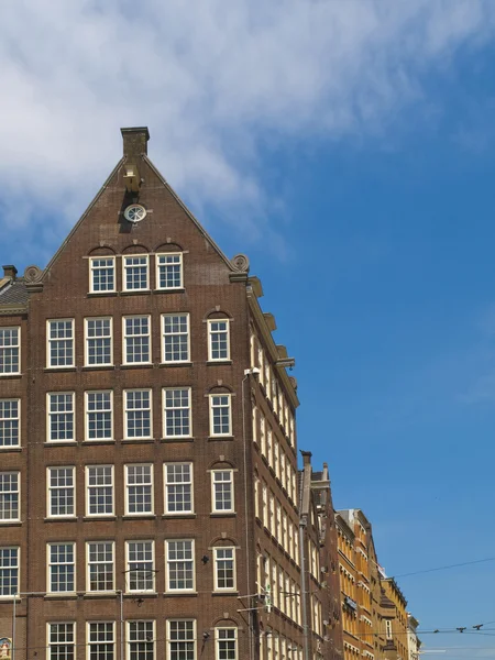 Typisk Amsterdam Arkitektur - Stock-foto