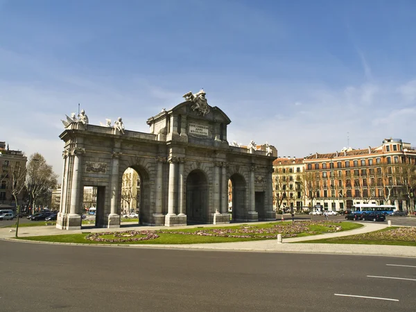 Alcalá gate — Stockfoto