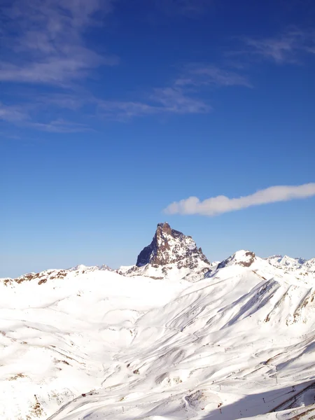 Snowed Peak in Astun — Stock Photo, Image