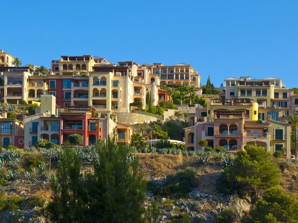 Bunte Ferienwohnungen auf Mallorca — Stockfoto