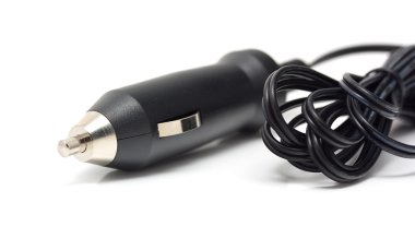 izole beyaz zemin üzerine siyah otomatik adaptörü