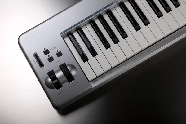 MIDI фортепіано — стокове фото