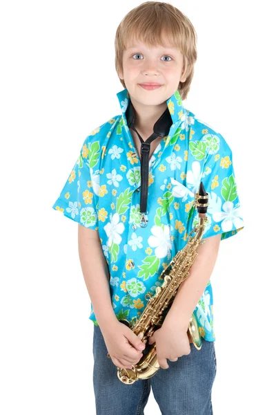 Мальчик с саксофоном — стоковое фото