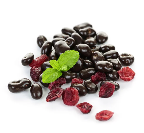 Chocolate covered cranberries — Stock Photo, Image