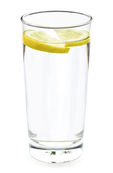 Bicchiere d'acqua con limone — Foto Stock