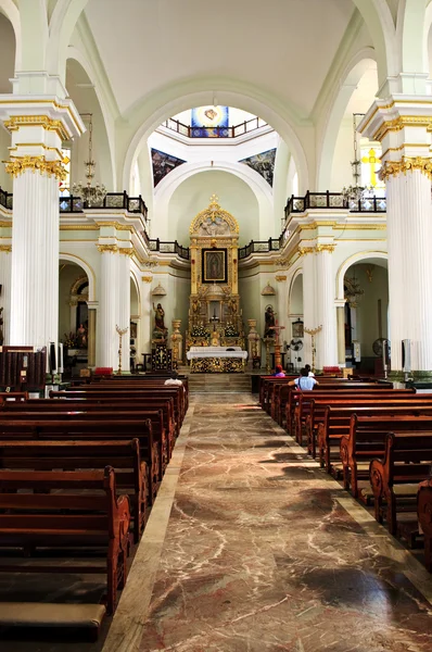 Interiér kostela v puerto vallarta, jalisco, Mexiko — Stock fotografie